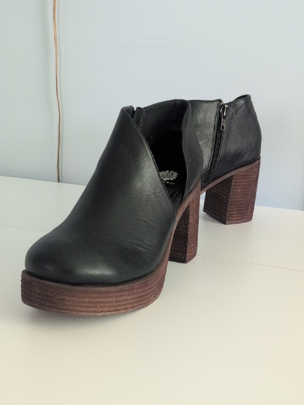 Yellow Box Loredo D'Orsay Platform Clogs Black Women's Size 11 Faux Leather